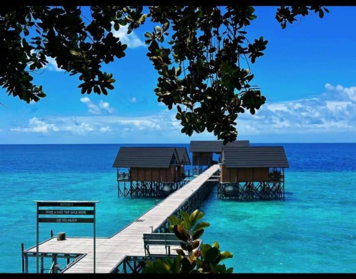 Maratua Dive Center And Lodge Maratua Island Exterior foto