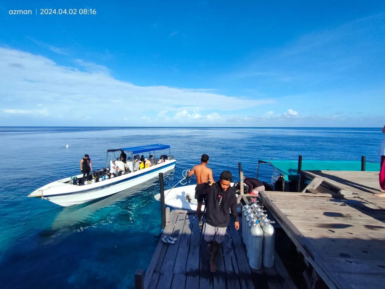 Maratua Dive Center And Lodge Maratua Island Exterior foto